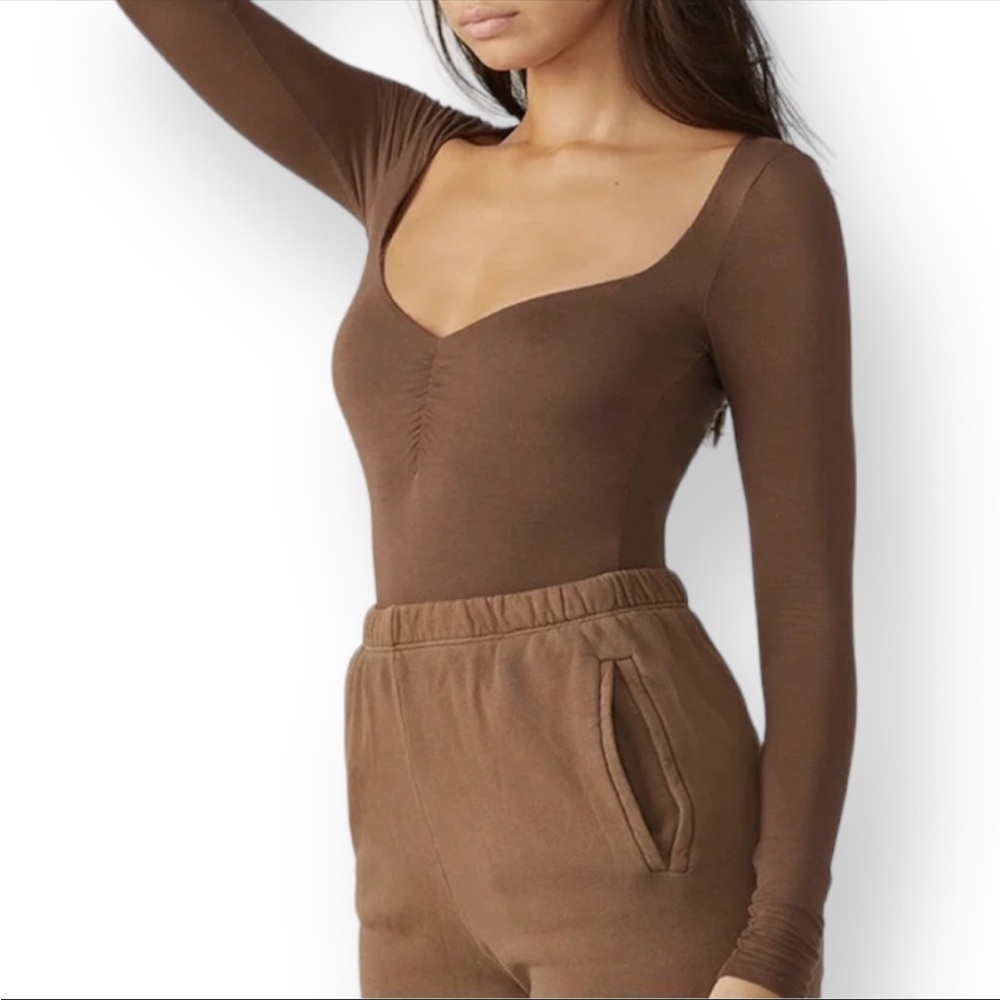 Joah Brown cinched long sleeve top NWT XS S
